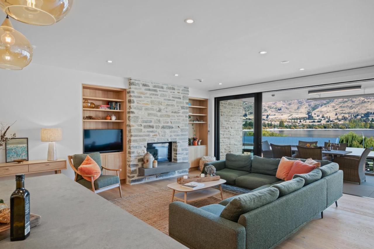 Winona Of Wanaka - Luxury Lakefront Apartment Luaran gambar