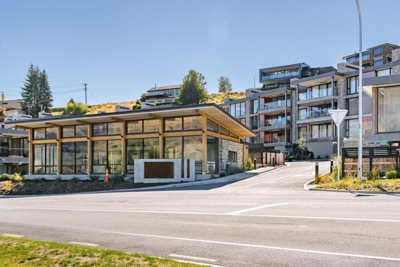 Winona Of Wanaka - Luxury Lakefront Apartment Luaran gambar
